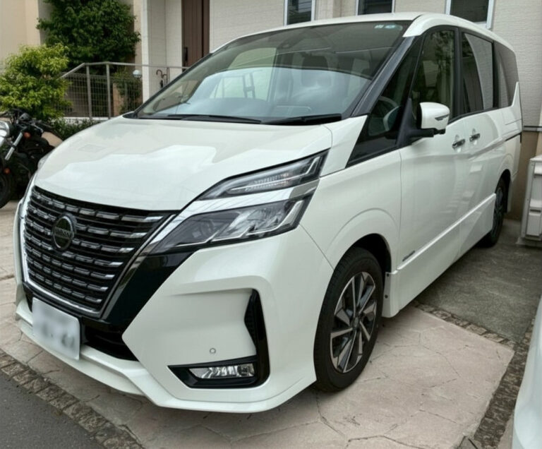 日産セレナ